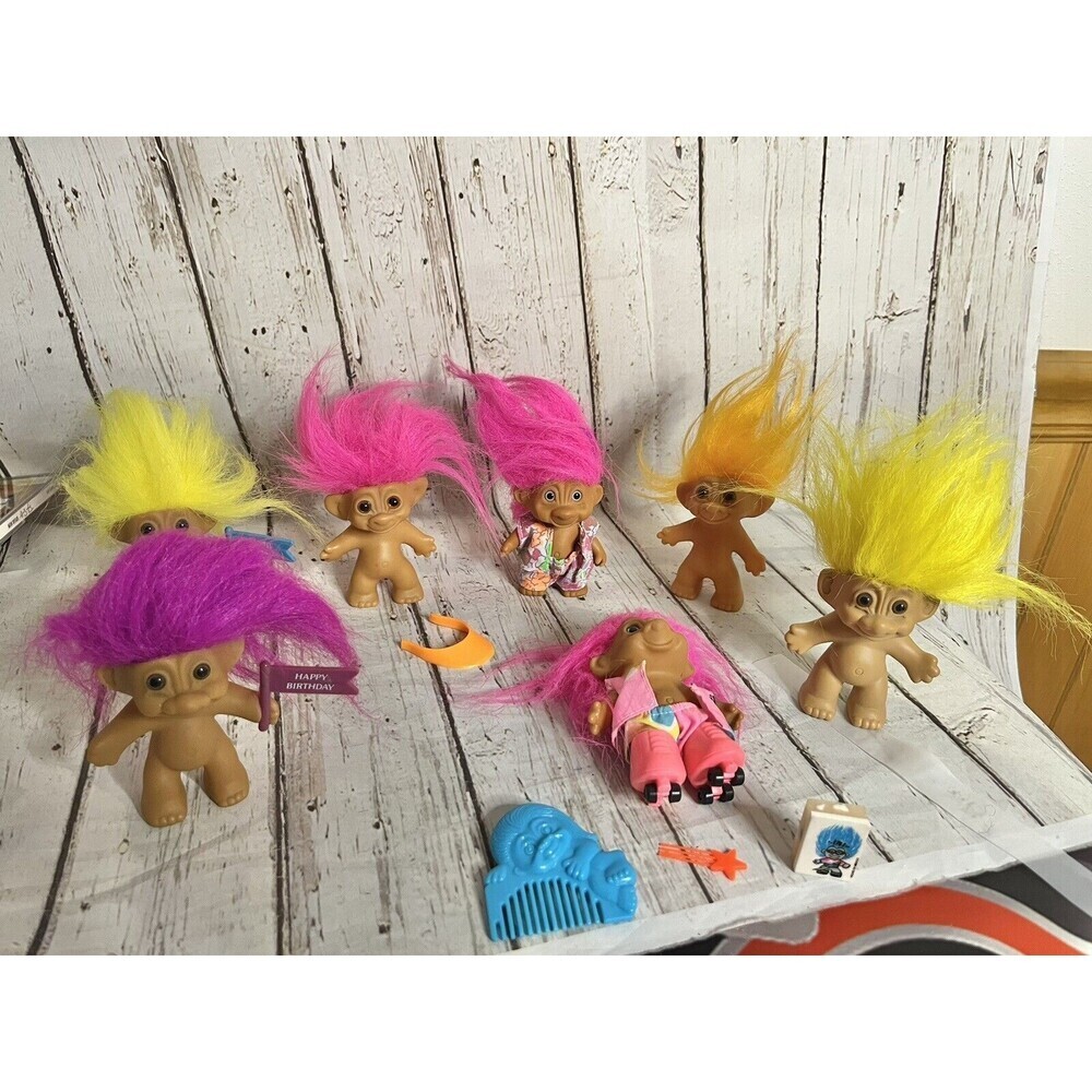 Lot of 7 - Vintage TROLL DOLLS And Some Accessories, Comb And Eraser